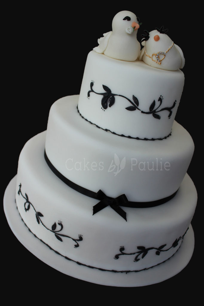 Engagement Cake – Bridget